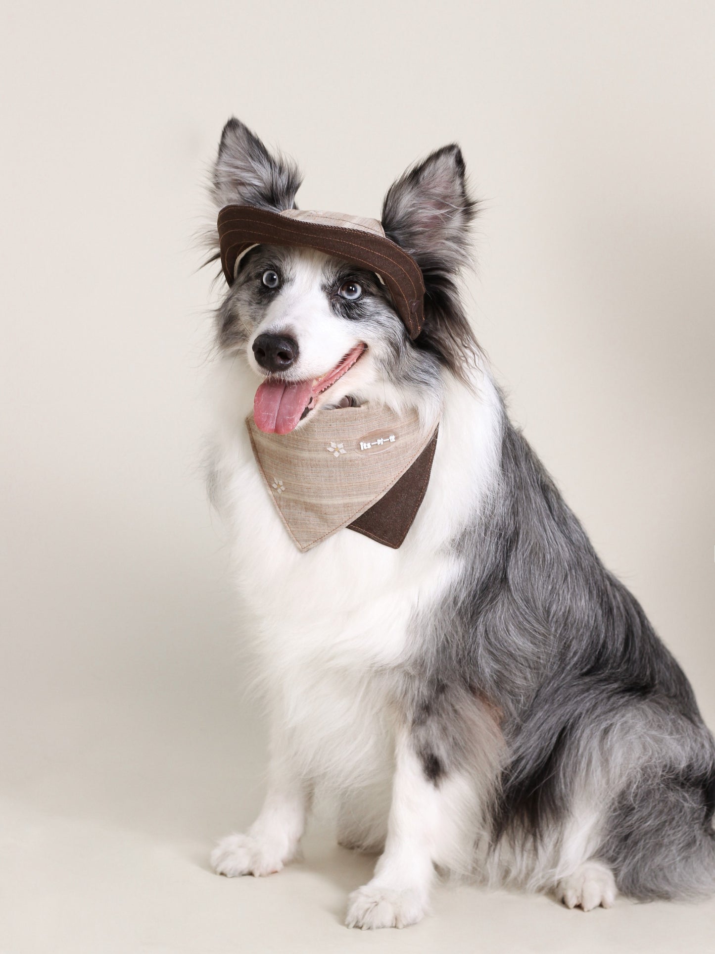 ♥Cowboy is Coming♥ Outdoor Hat & Drool Bib with Cowboy Look
