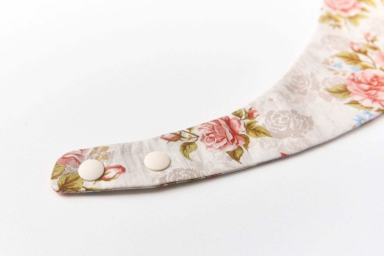 Vintage Roses: Pure Cotton costume bandanas, triangular scarves, accessory and collar for dogs & cats, handmade