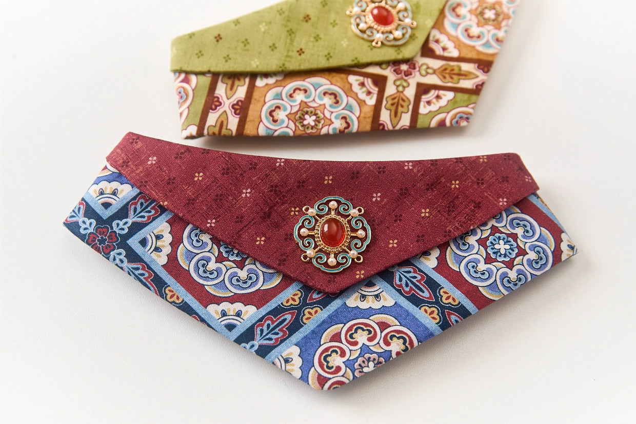 Dunhuang Caisson: Neo-Chinese Style costume bandanas, triangular scarves, accessory and collar for dogs and cats, handmade