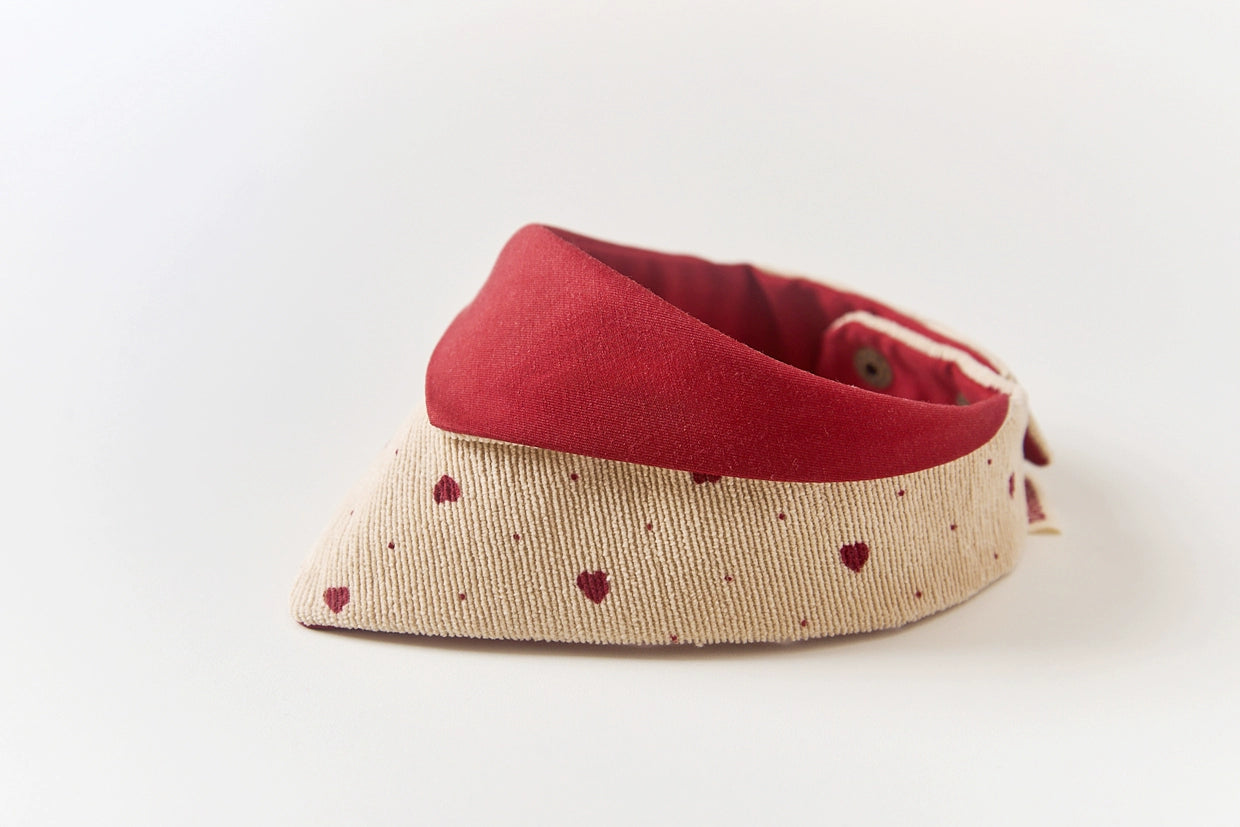 My Heart Barks: Christmas-themed costume bandanas, triangular scarves, accessory and collar for cats and dogs with a heart pattern，Customizable name tag