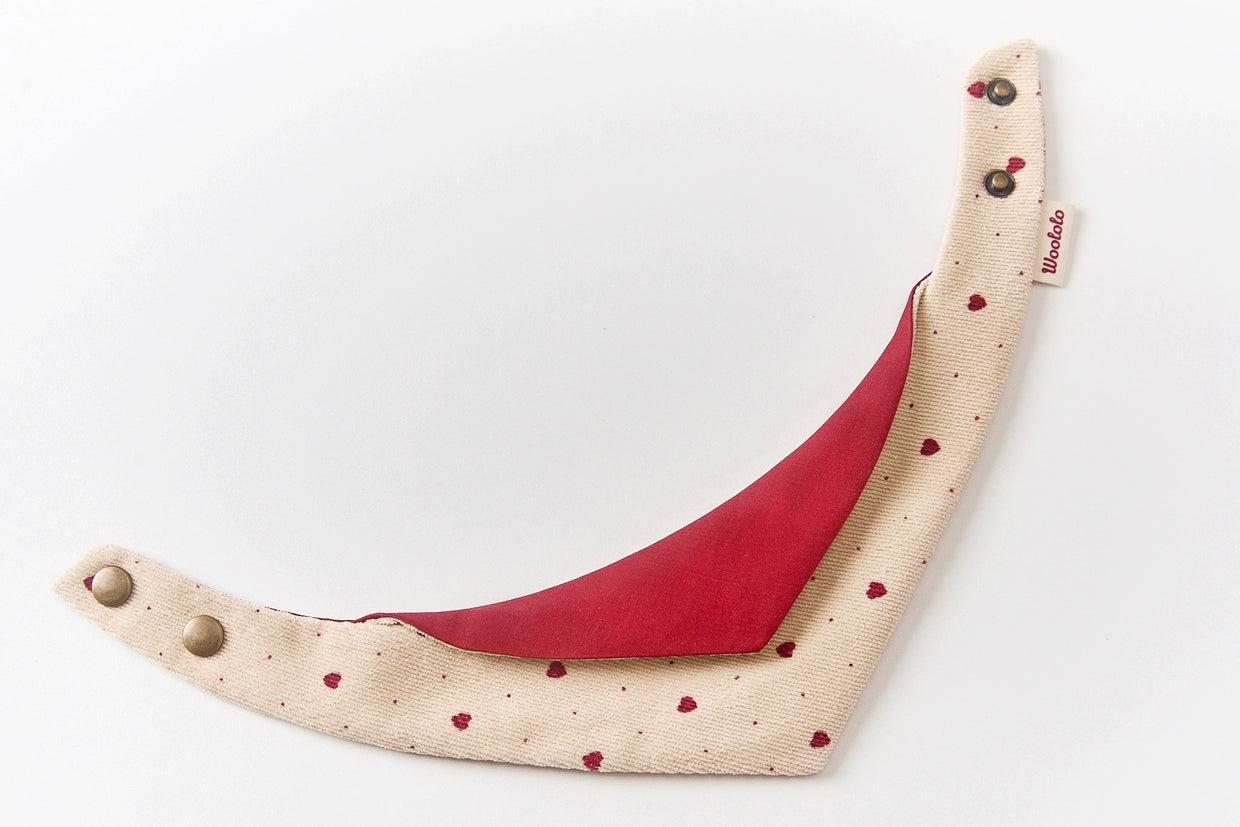 My Heart Barks: Christmas-themed costume bandanas, triangular scarves, accessory and collar for cats and dogs with a heart pattern，Customizable name tag